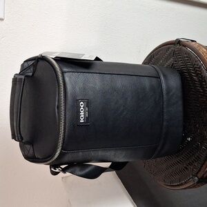 Igloo Luxe 2 Bottle Insulated Wine Tote Cooler Bag Black Faux Leather NWT